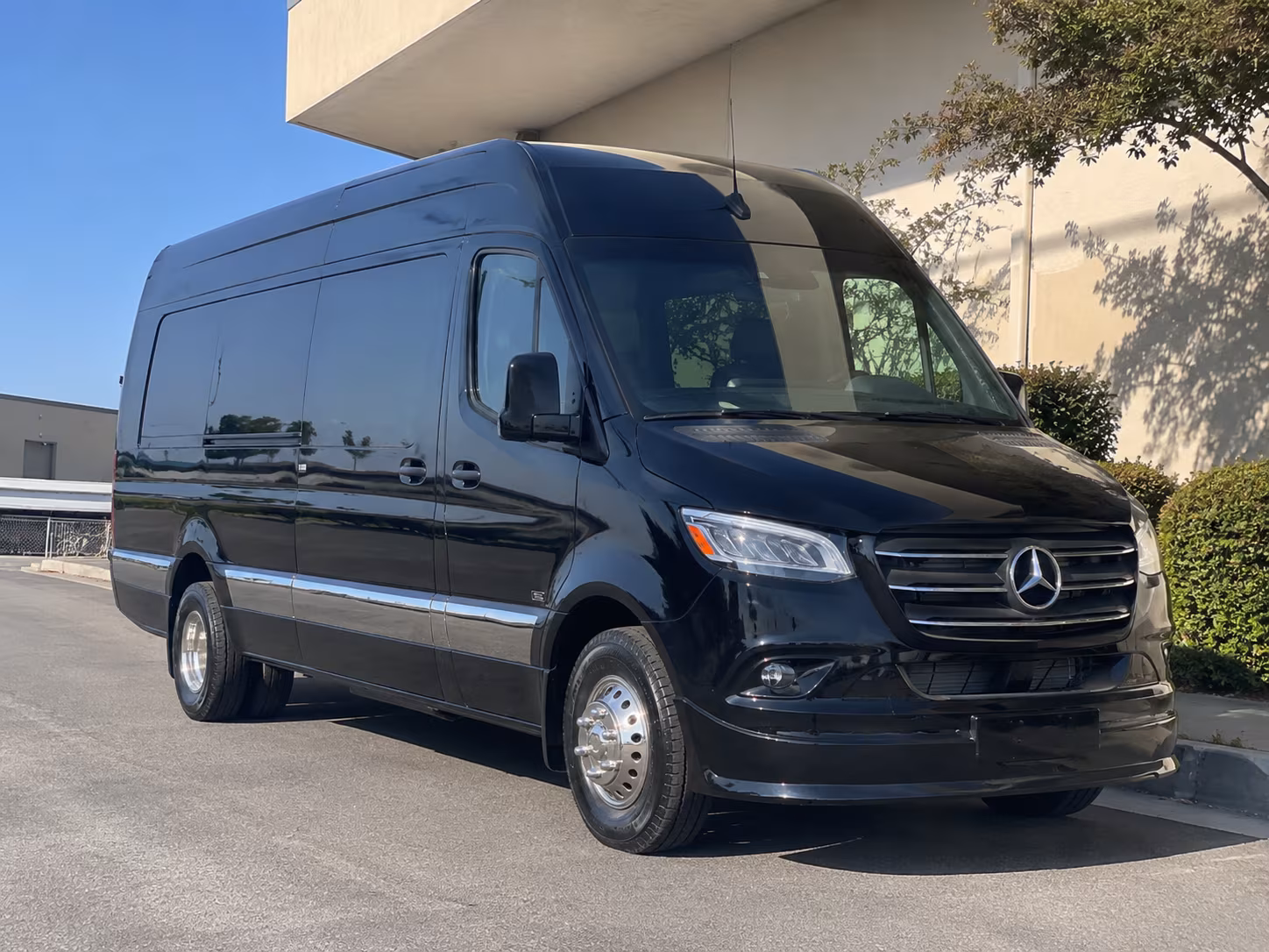 murrieta 10 passenger sprinter van