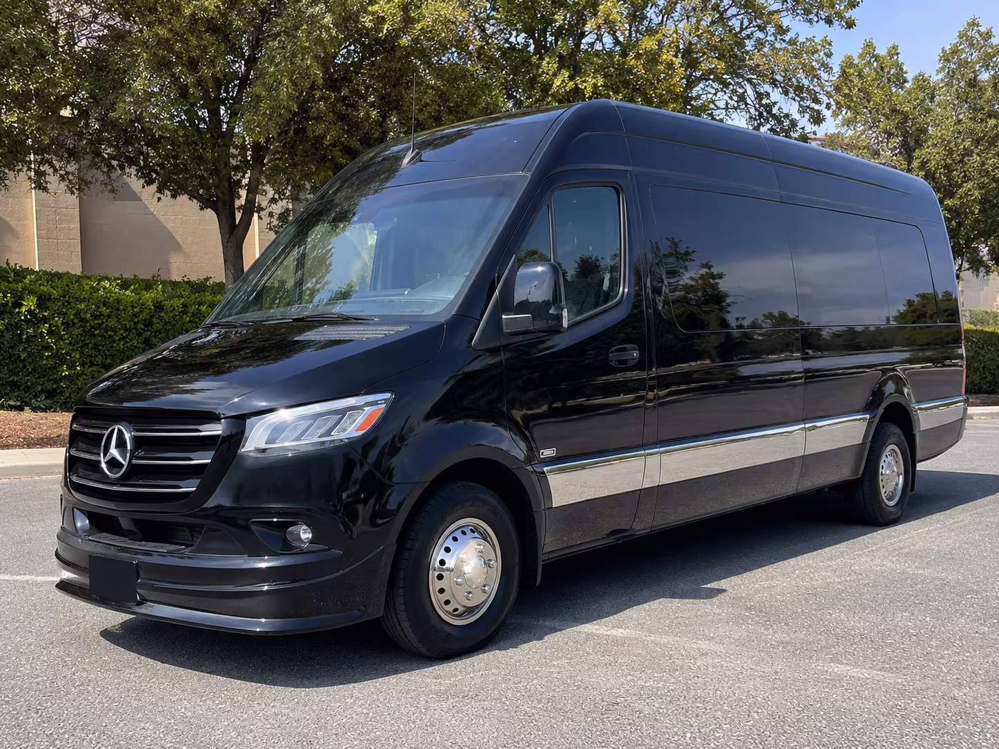 murrieta employee shuttle van service